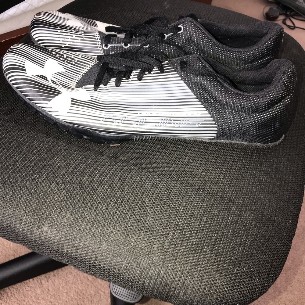 Men’s cleats